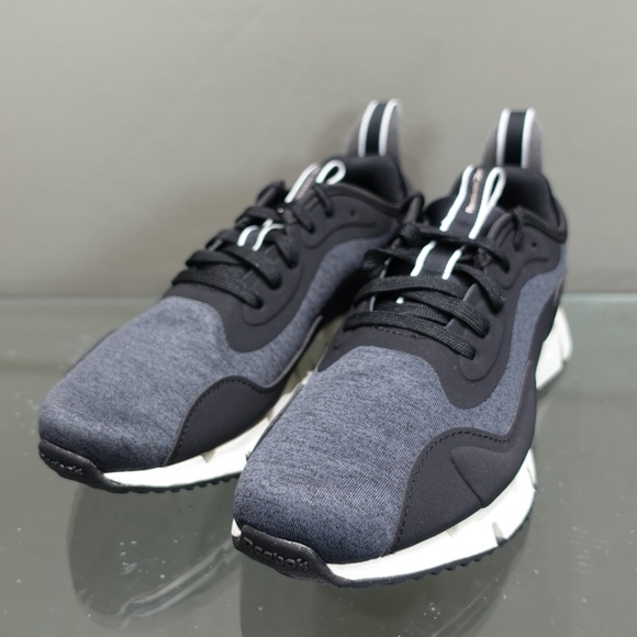 Reebok Zig Dynamica Women's Sneakers #871 - Picture 4 of 8